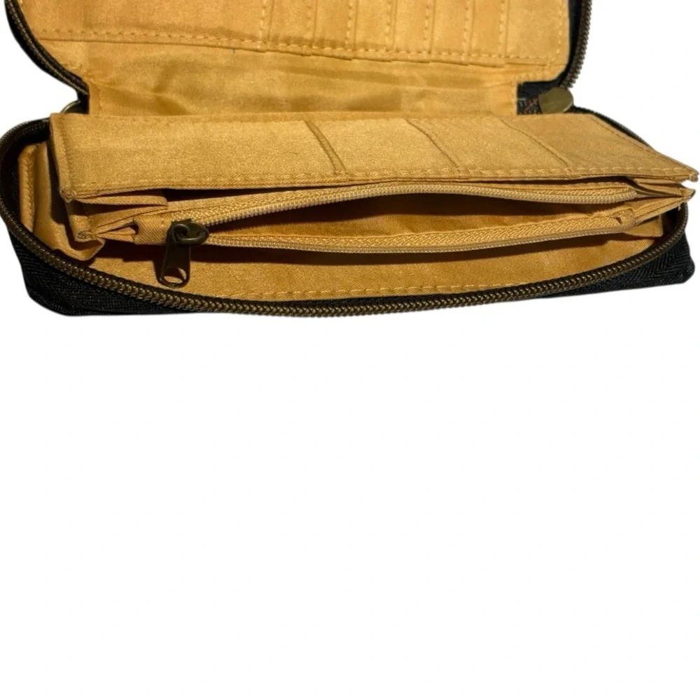 Travelon Black RFID Blocking Wristlet Wallet with Gold Details
